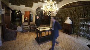La Casa Amatller obre les seves portes.