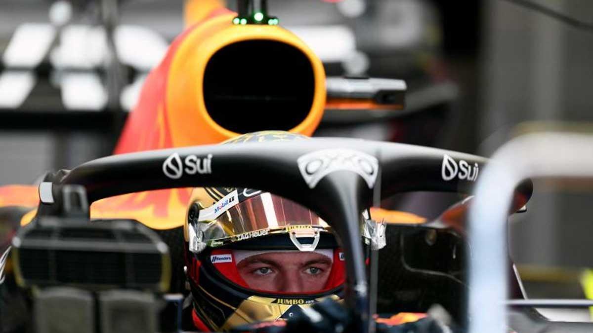 Max Verstappen, concentrado antes de la segunda sesión libre en el GP de México.