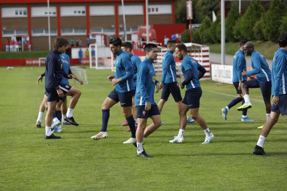 Entrenamiento del Sporting en Mareo.