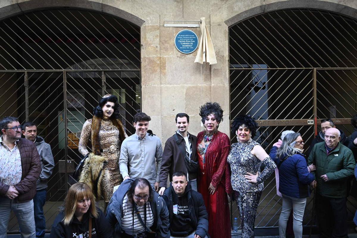 Homenaje a Carmen de Mairena, en el número 6 de la calle de Sant Ramón en el barrio del Raval.