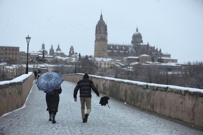El paso de la borrasca Kristin, en imágenes
