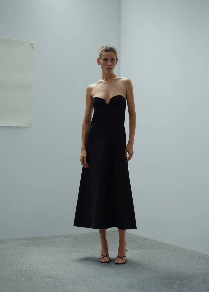 Vestido escote corazón estructurado