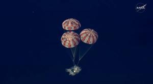 Así ha sido el regreso a la tierra de Artemis II.