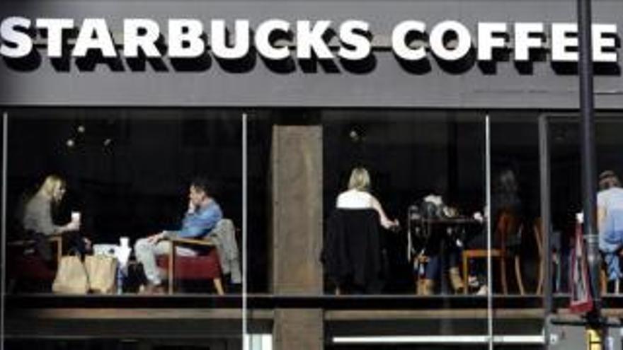 Starbucks busca un local para abrir su primera cafetería de Tenerife