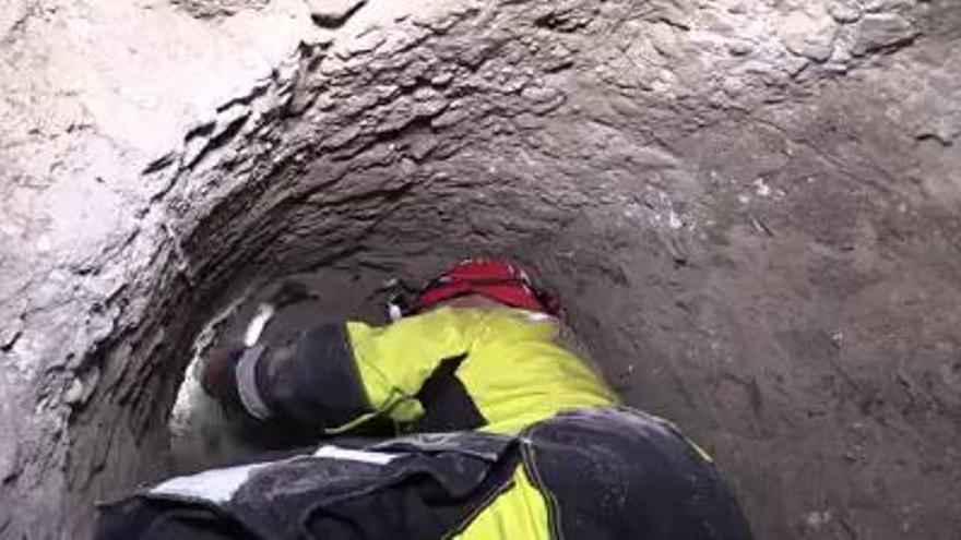 De bomberos a arqueólogos en las entrañas de La Alcudia