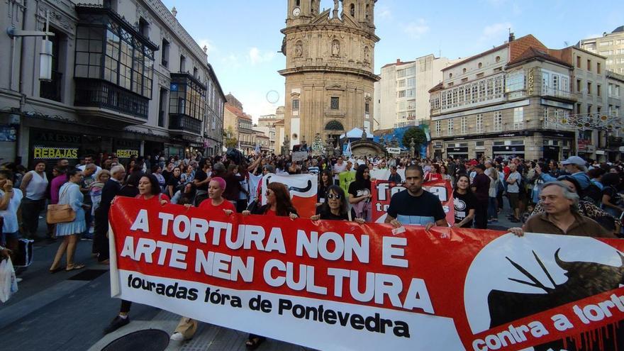 Los abolicionistas recorren la ciudad para demandar al gobierno local que retire su apoyo a la empresa taurina