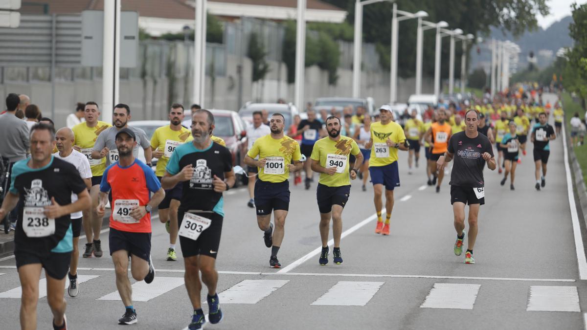 En imágenes: así fue la Media Maratón de Gijón