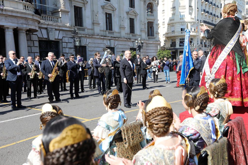 Actos de la Crida: Entrada de bandas de música