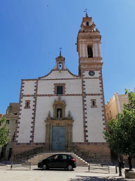 La Iglesia de Tuéjar cumple 10 años con mallas protectoras por peligro de derrumbes