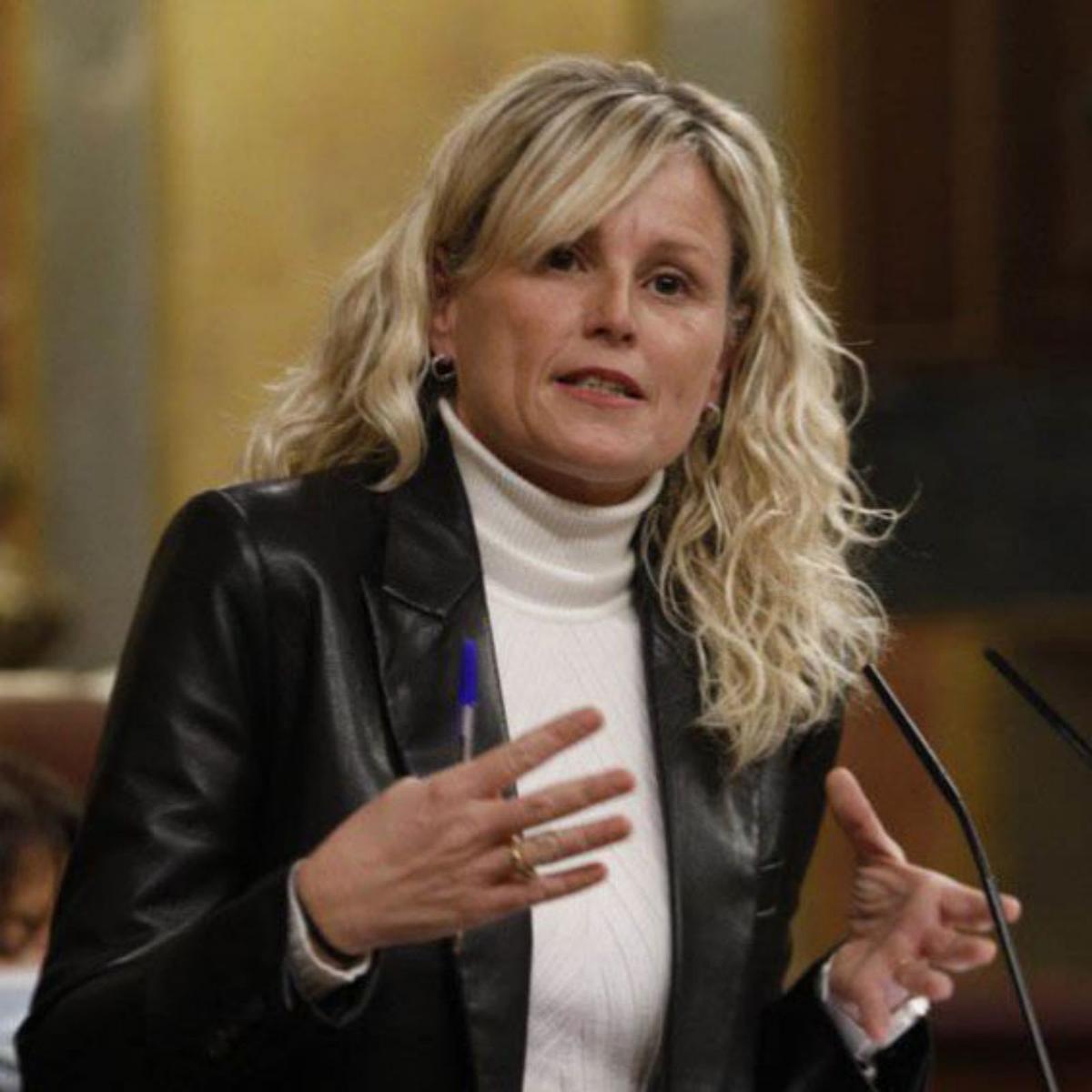 Els ulls d’Illa a la seu de Ferraz i persona de la seva "total confiança" Els ulls d’Illa a la seu de Ferraz i persona de la seva "total confiança"