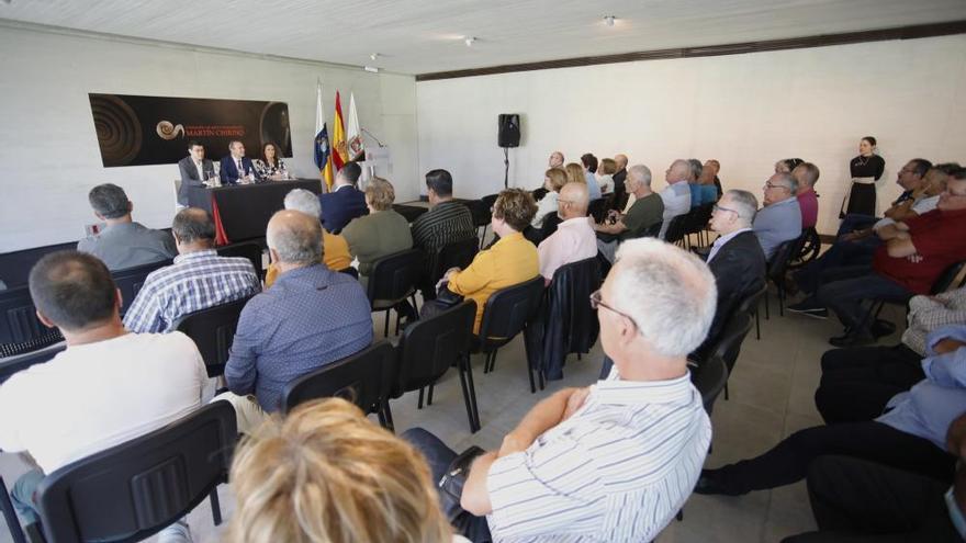 Homenaje a unos 60 empleados municipales jubilados este año