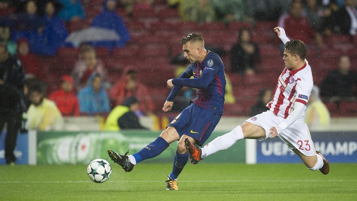 Deulofeu, en una jugada ante el Olympiacos.