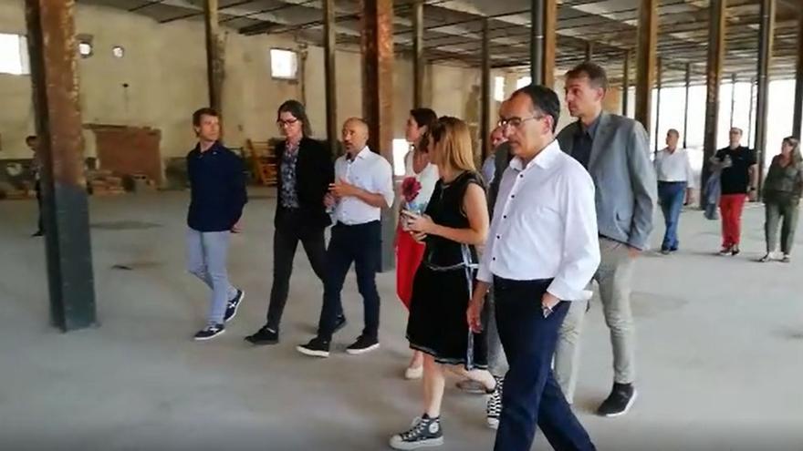 La ministra de Turisme visita la Fàbrica Nova de Manresa