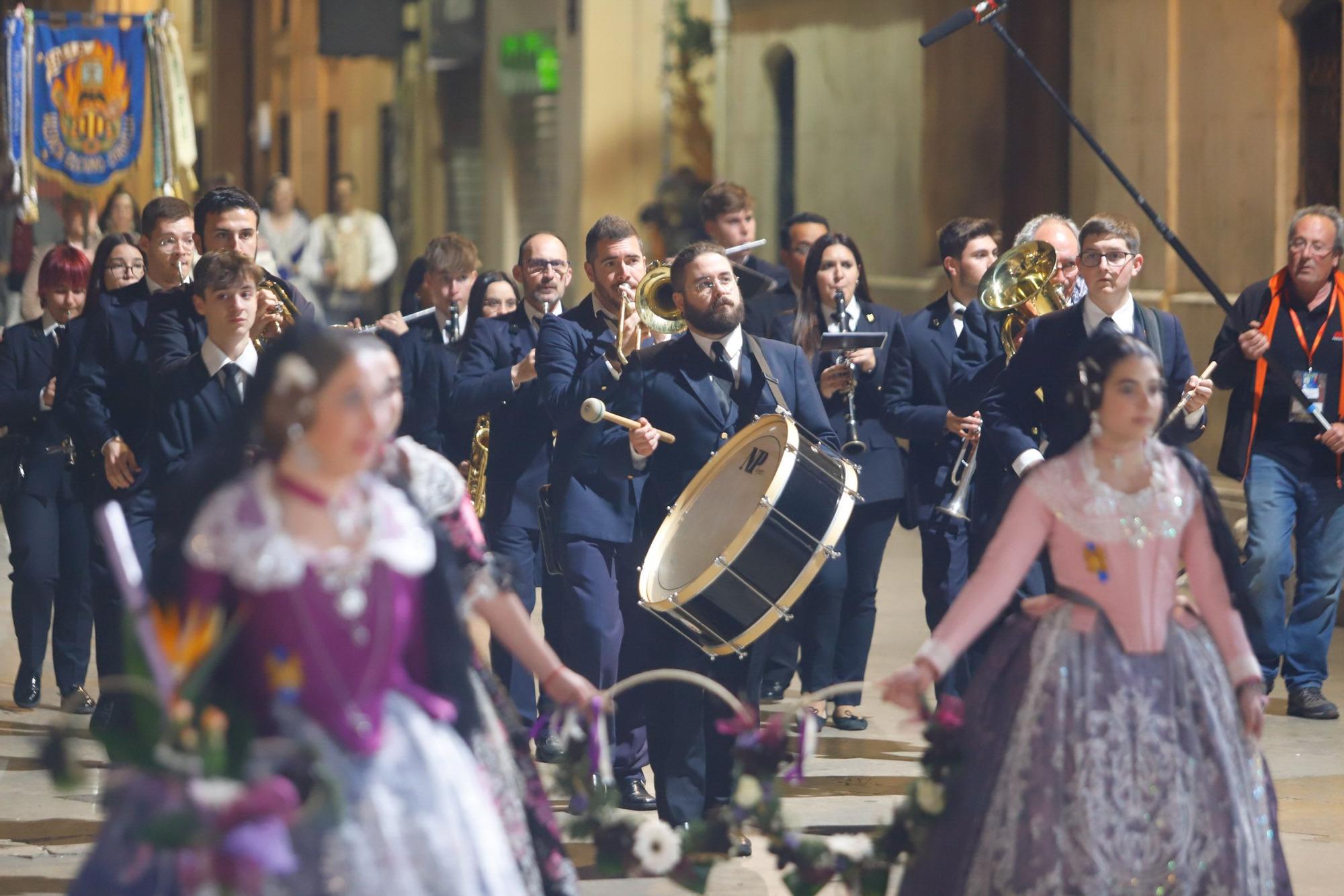 Búscate en el segundo día de la Ofrenda en la calle San Vicente entre las 22 y las 23 horas