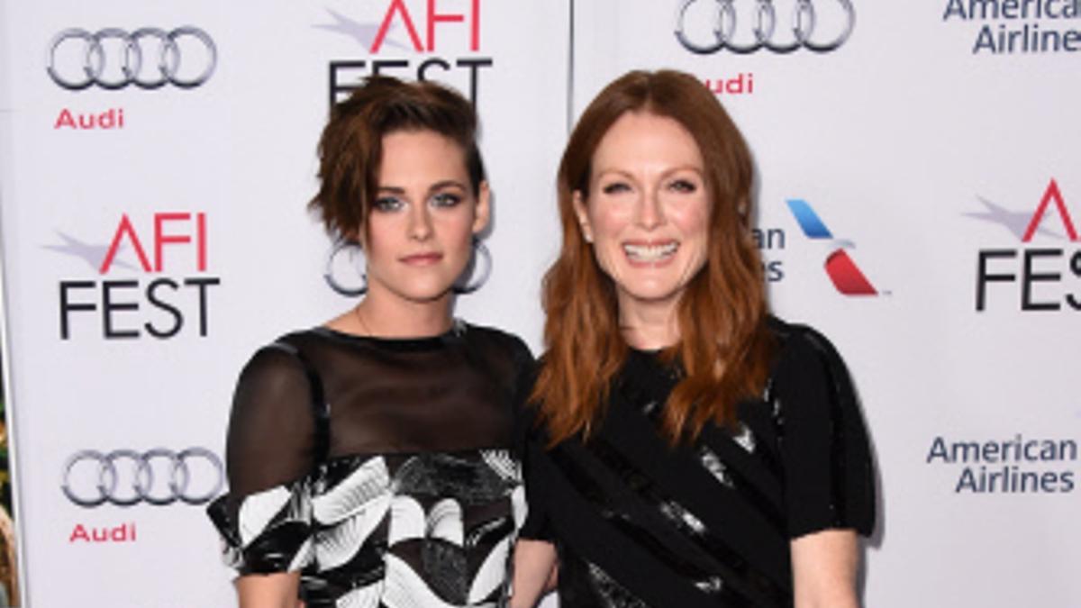 Julianne Moore y Kristen Stewart en el estreno de &quot;Still Alice&quot;