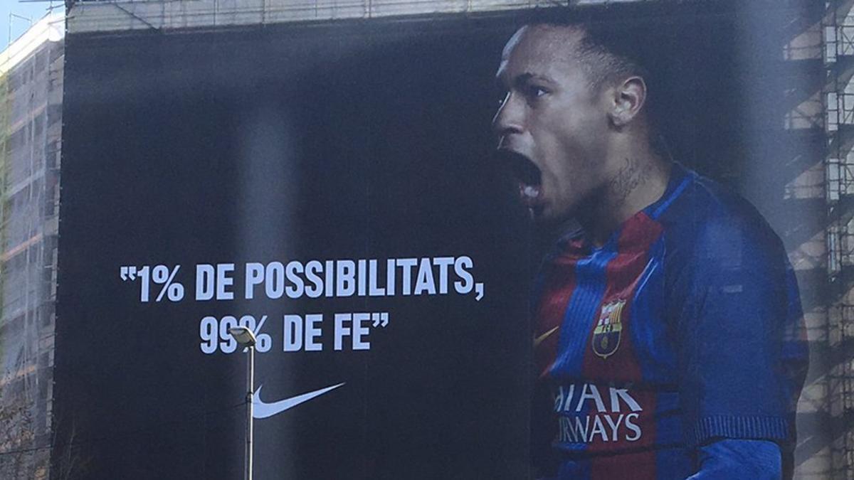 La imagen de Neymar con su famosa frase en una fachada de las calles de Barcelona