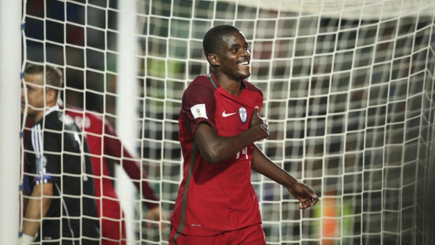 Carvalho, en Sevilla para firmar con el Betis