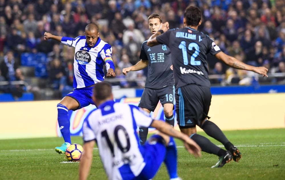 El Deportivo firma una gran victoria en Riazor y sale de puestos de descenso.