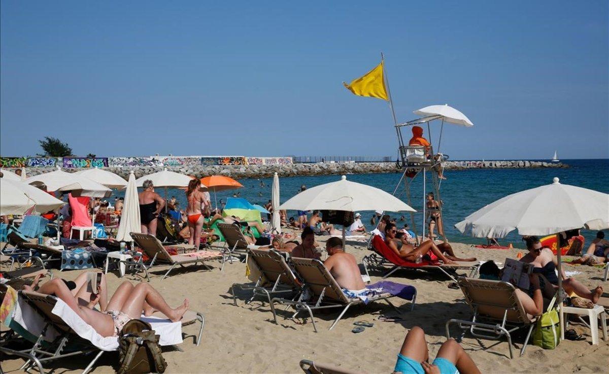 La playa de Llevant, en Barcelona.