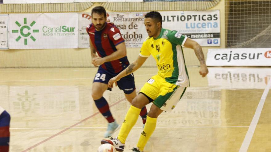 El Levante UD FS se duerme tras el descanso