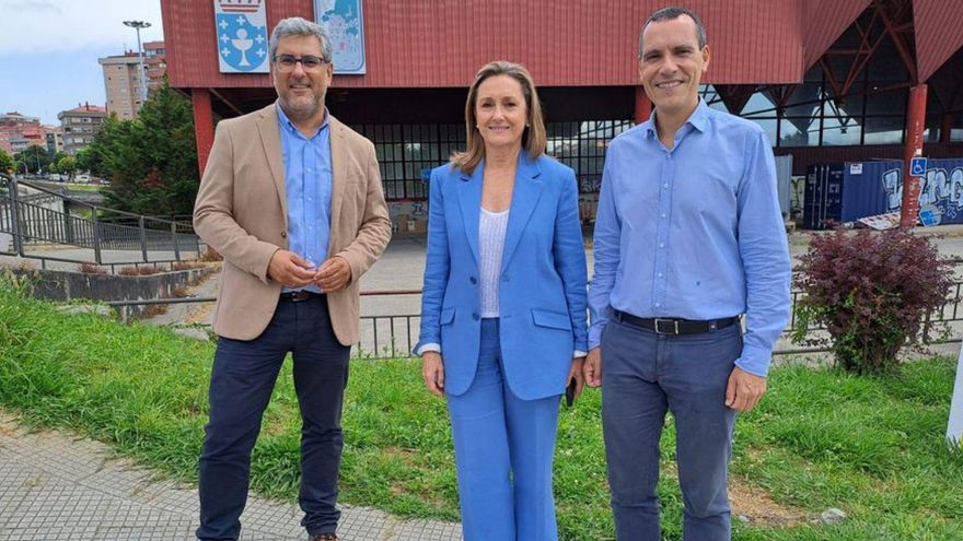 Miguel Martín (izq.), Luisa Sánchez y Fernando G. Abeijón.