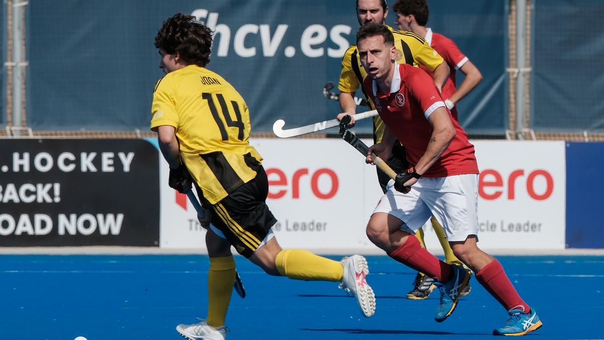 Cuatro victorias, un empate y dos derrotas, constituyeron en el saldo de una jornada muy positiva para el hockey valenciano.