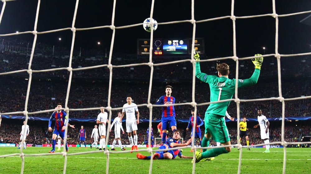 El gol de Sergi Roberto al PSG, foto a foto