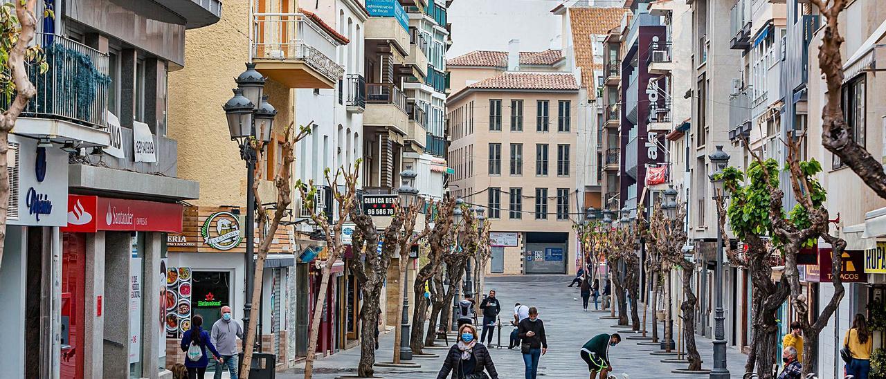 La Alameda Alcalde D. Pedro Zaragoza, en pleno centro de Benidorm, una de las calles que se incluirán como eje comercial.