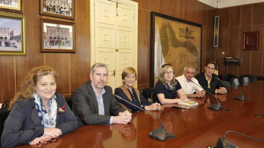 La presentación de los galardones, ayer, en el Ayuntamiento.