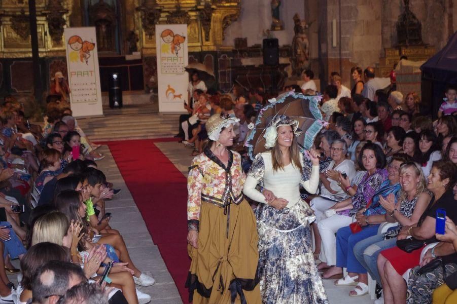 Desfile solidario en Fuentesaúco