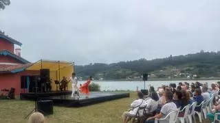 La luna y el sol bailan sobre la ría de Villaviciosa escondidos entre las nubes: así se vivió el eclipse en Misiegu