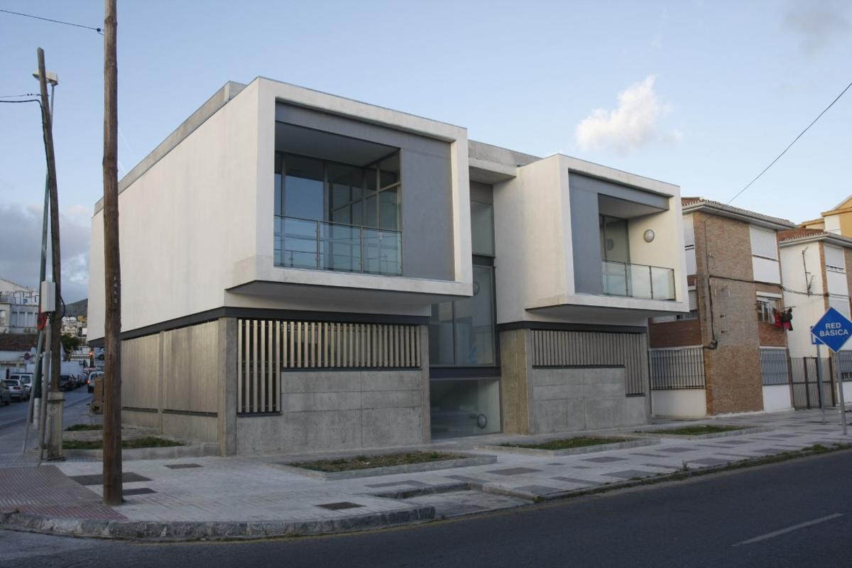 La biblioteca Bernabé Fernández-Canivell de Pedregalejo, en 2011, cuando se inauguró.