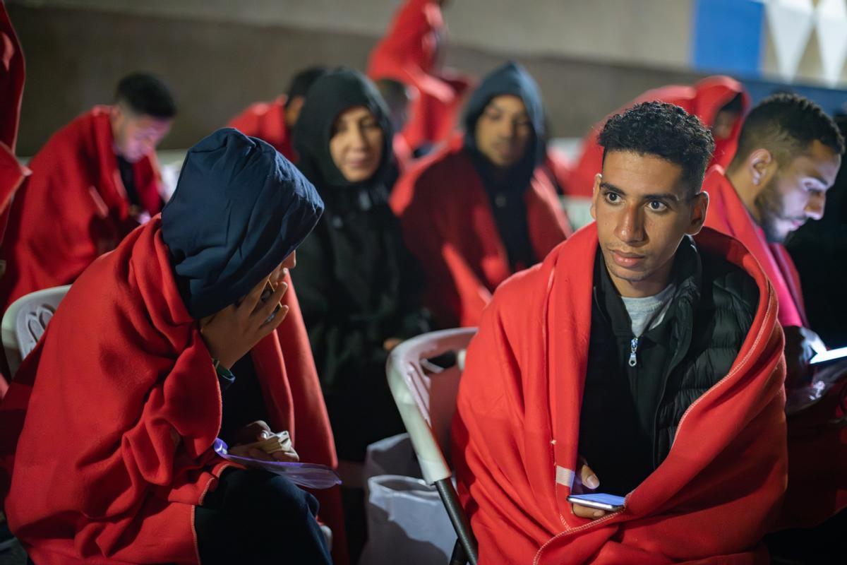Salvamento rescata durante la noche a 157 migrantes en Fuerteventura, 14 de ellos menores