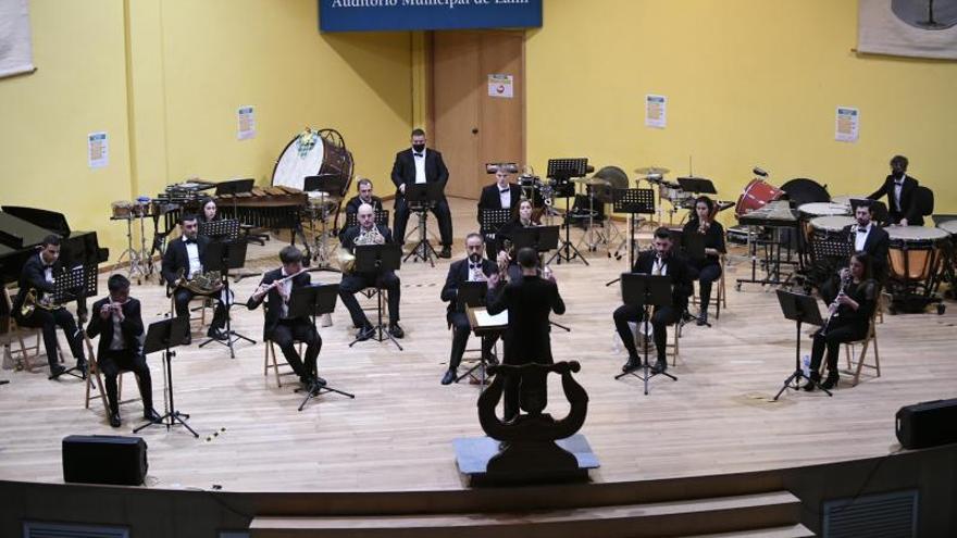 Concierto de Camerata Laxeiro, ayer, en la Sala “Tuno Valdés” del Auditorio de Lalín.   | // BERNABÉ/ANA AGRA