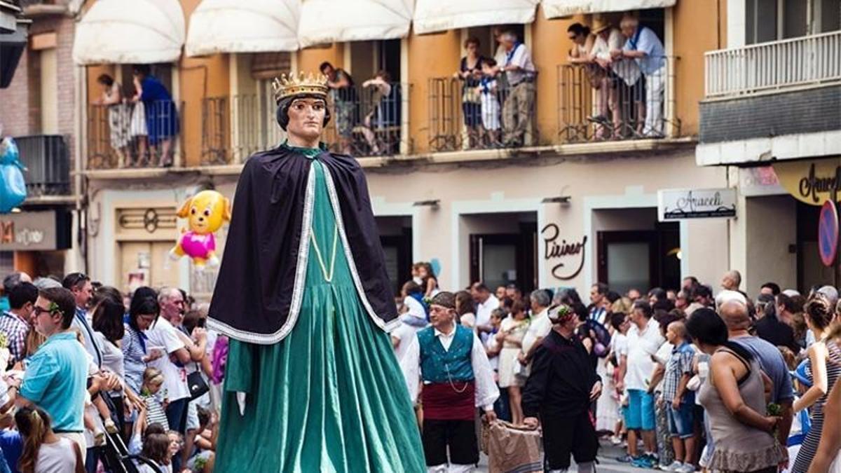 Un total de 16 originales compiten para convertirse en cartel anunciador de las Fiestas de Barbastro 2026.