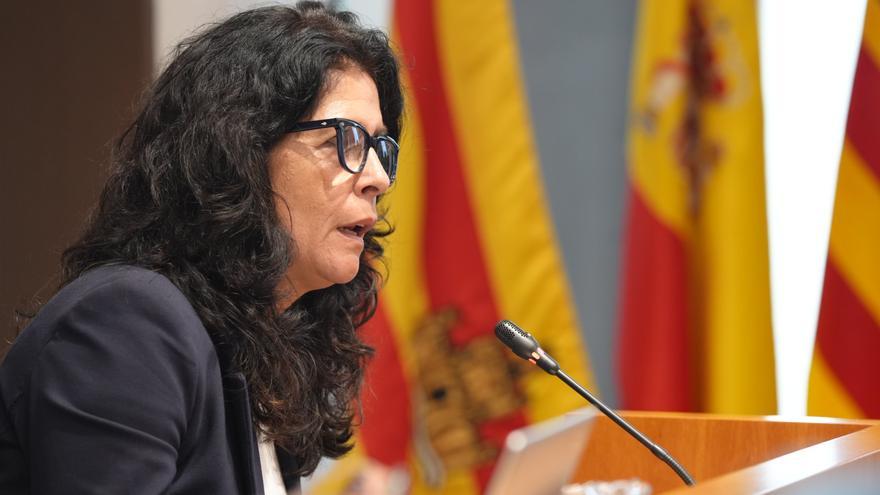 El PSOE de Ibiza denuncia recortes en los menús a domicilio y Penín afirma que sobraban 5.000