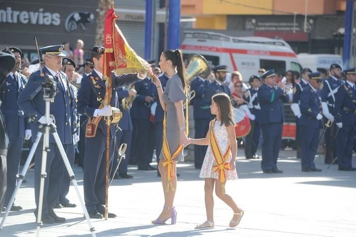 Exhibición de saltos y jura de bandera en Alcantar