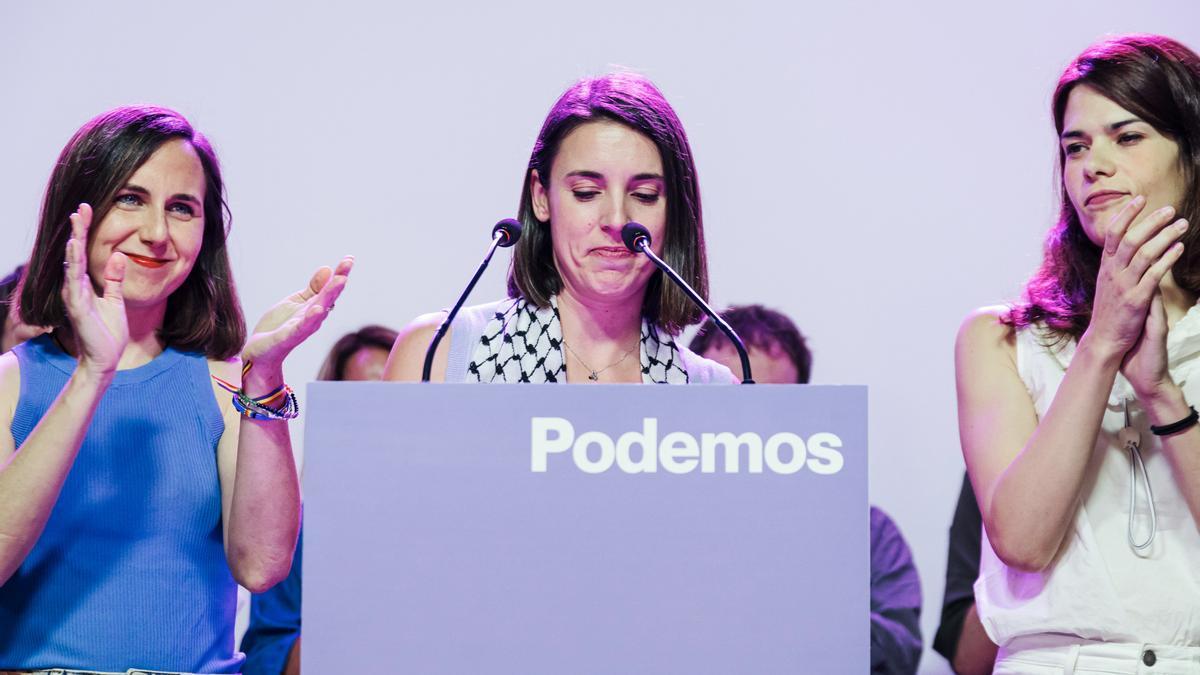 Irene Montero junto a Ione Belarra e Isa Serra en la noche electoral de las europeas del 9 de junio.