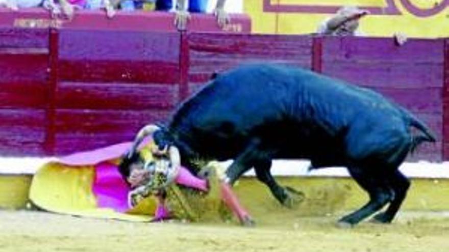 Dos toros y dos faenas de Solís y Lancho