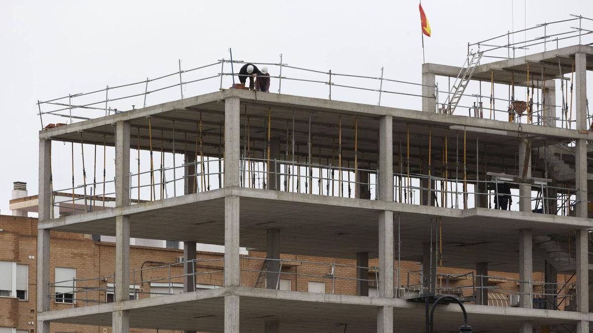Imagen de viviendas en construcción en la provincia de València.