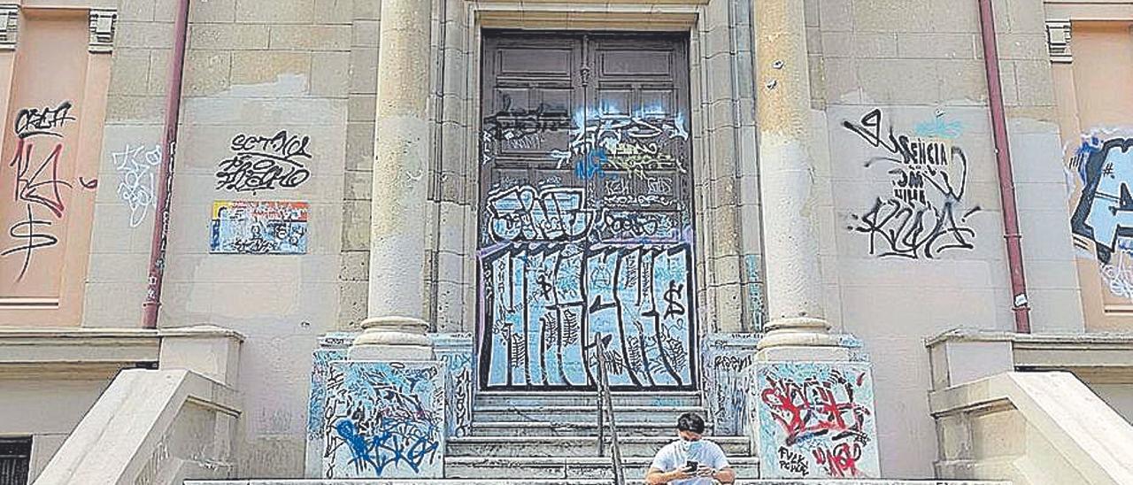 La lucha contra los grafitis ya tiene un plan.