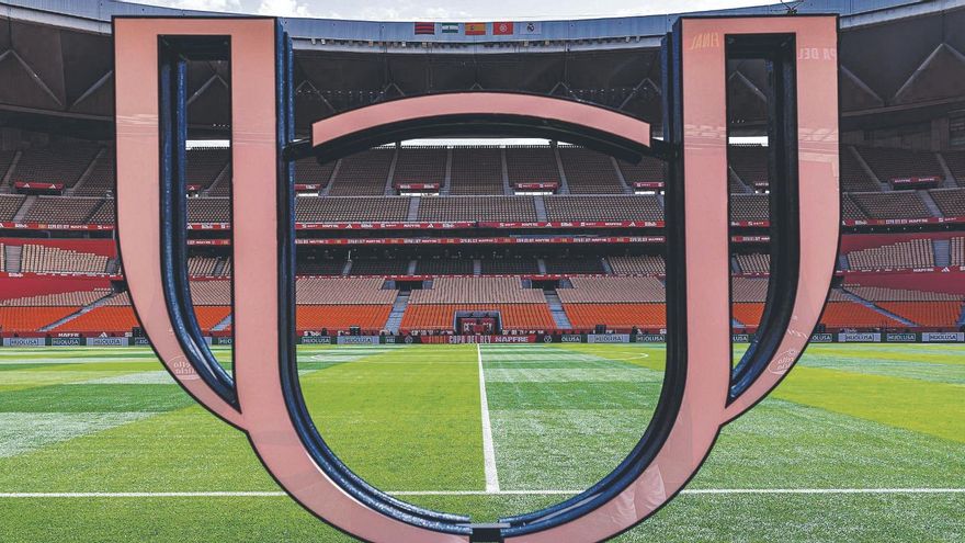 Las 8 horas que llevaron al fútbol español al borde del abismo: &quot;El Madrid no puede pedirnos que cambiemos a los árbitros&quot;