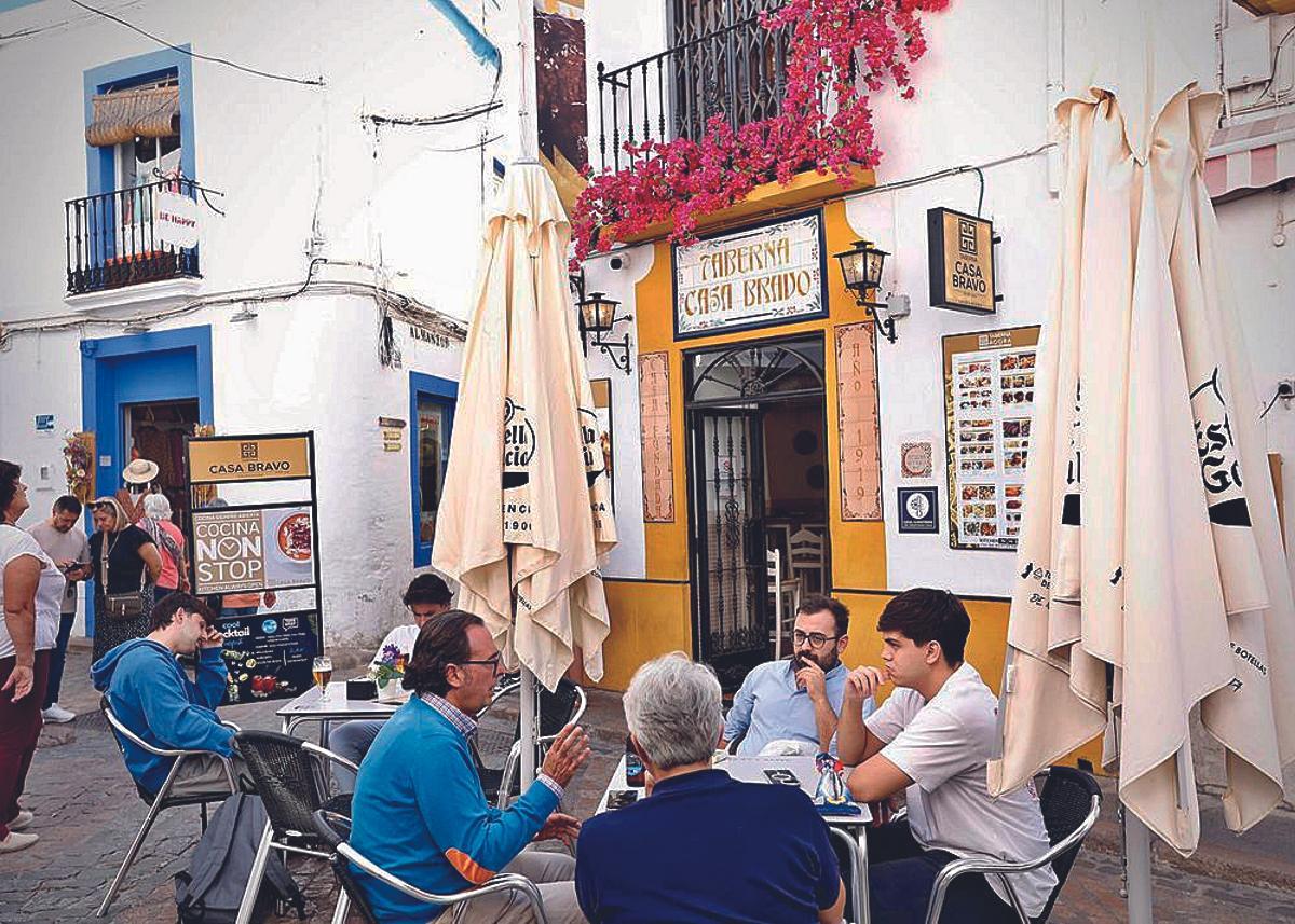 Imagen de la fachada de la Taberna Casa Bravo 1919.