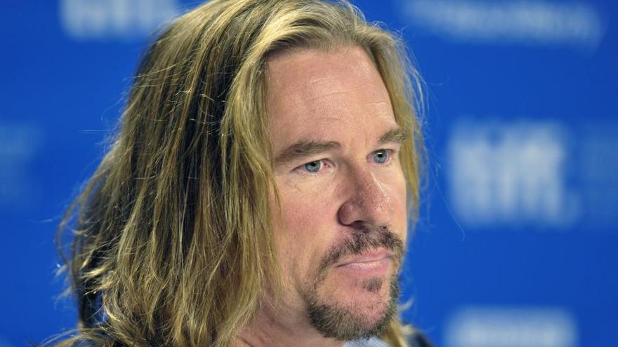 El actor Val Kilmer reconoce que padece cáncer