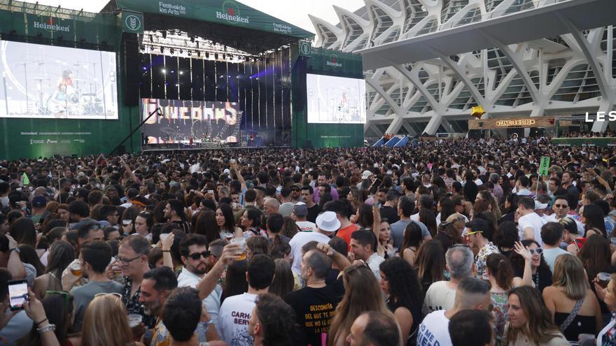 de los festivales exigen una reunión urgente con Catalá y Cacsa para dar una solución a los 80.000 abonos