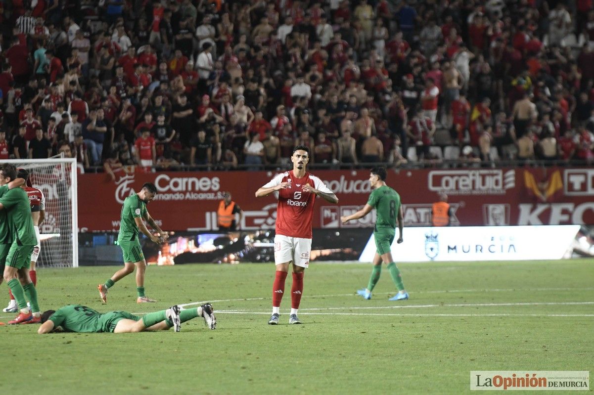 Así fue el encuentro del play off del Real Murcia y el Nástic en la lucha por el ascenso
