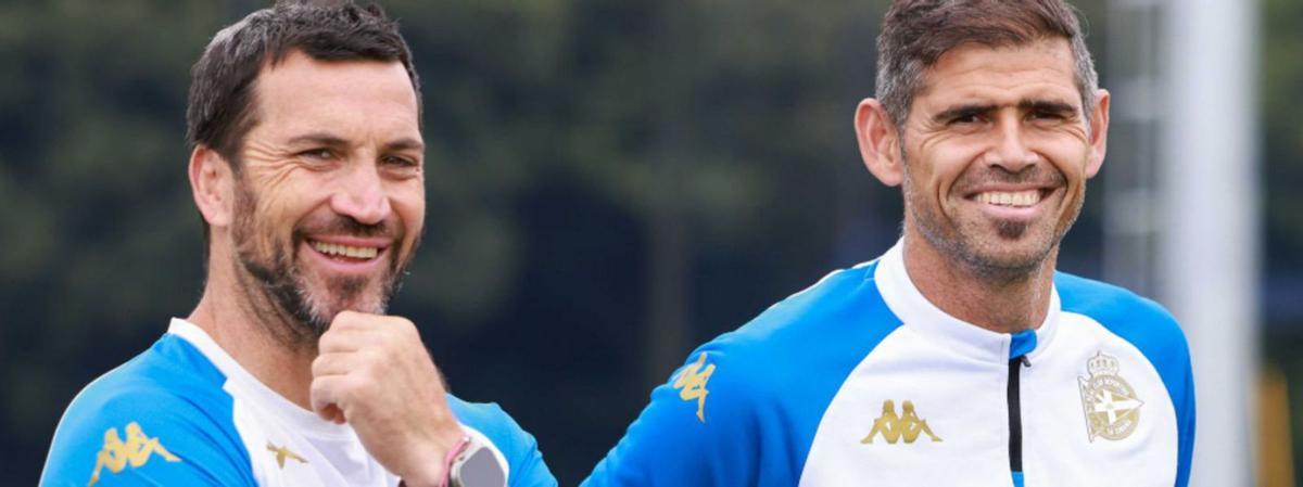 El psicólogo Joaquín Sorribas y el entrenador Antonio Hidalgo. |  RCD