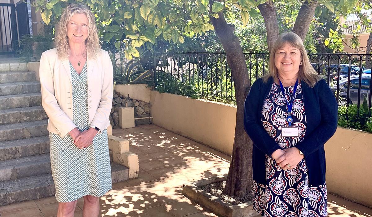 Alison Colwell, Directora del centro escolar BIC Sa Porrassa y Janice Short, Directora del centro escolar BIC Sant Agustí.