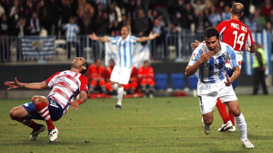 Saviola celebra el segundo gol del partido.