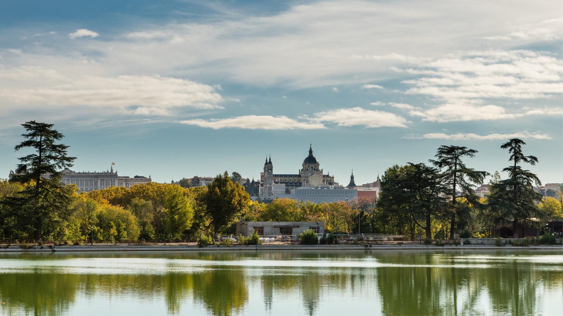 El gran parque de Madrid que es más grande que Central Park, con vistas a las cuatro torres